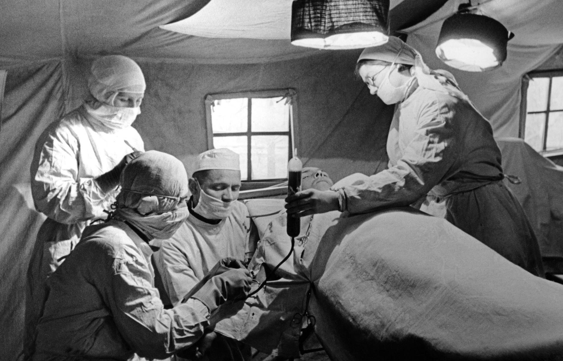 Медицинские достижения военных лет: вклад врачей в науку и победу над фашизмом